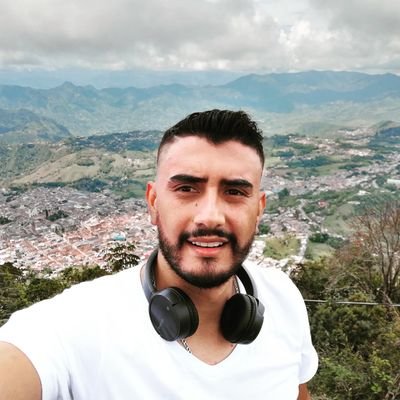 Ingeniero industrial de la gloriosa Universidad de Antioquia, especialista en Logistica Integral Udea. Seguidor de Atlético Nacional #Paz #Fe #Educación