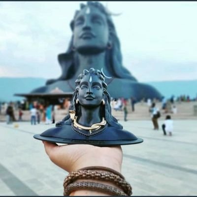 Indian 🇮🇳💖🌷
“Understand Shiva , 
his silence has a lot of meaning” 🕉️🛕🚩