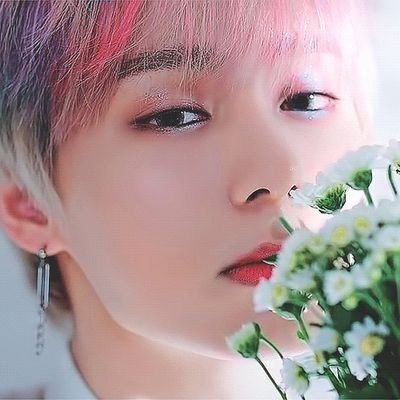 KookieToMoon2's profile picture. 