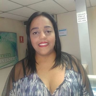 yjdd75's profile picture. Profesora