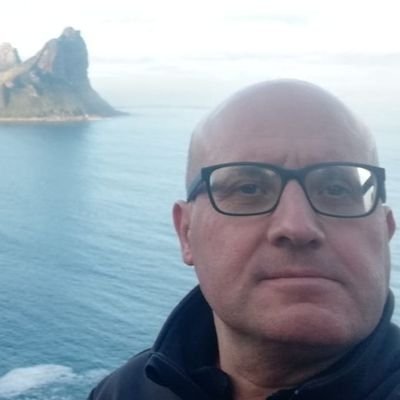 Economista i formador.Quasi mai arribo a un acord amb mi mateix quan em reuneixo.
Supervivent.
My retweets are not endorsements.1Oct Vaig desobeïr.