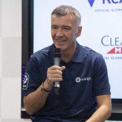 Entrenador profesional de fútbol y embajador de @LaLiga.