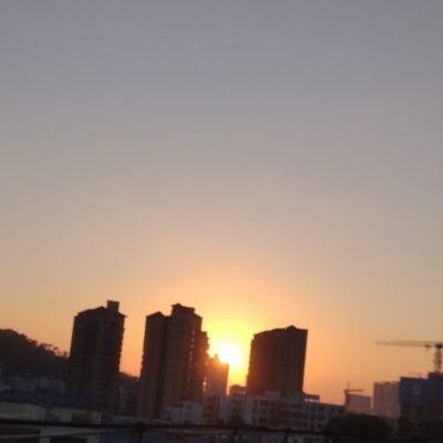 yangwg1113's profile picture. Never giving up,just keeping moving.