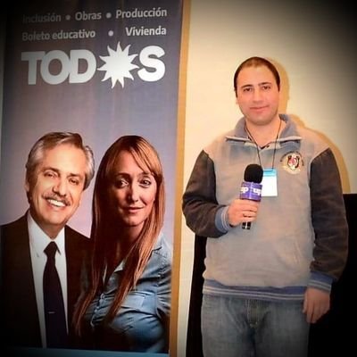 🗒🖋Periodista y 🎙Locutor
Director de UP Noticias, Peronista e hincha de ⭕⚪⭕ Racing Club ⭕⚪⭕ Conductor de Primer Plano ( Instagram)
Insta: germanperrirook