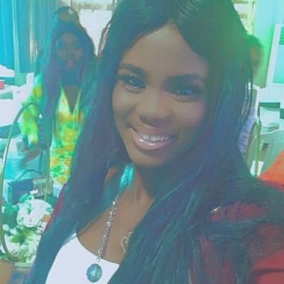 lauranaijatalka's profile picture. fun,hilarious,selfless and self made