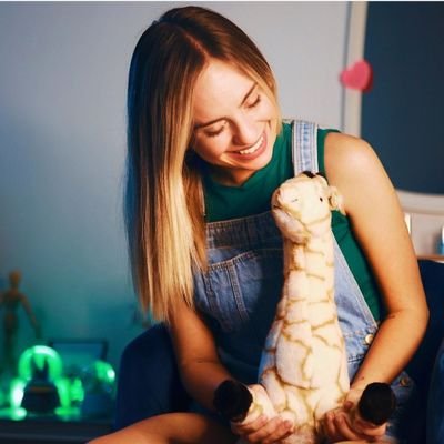 CEMRE_SOLMAZ_72's profile picture. 