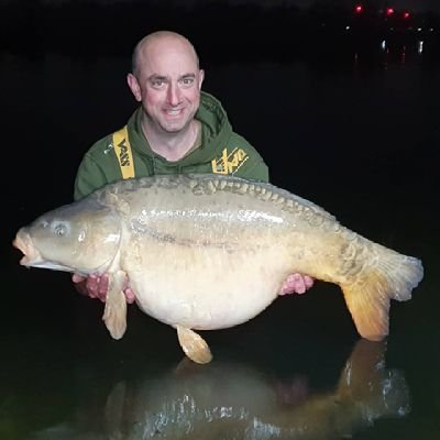 Carper with UK PB 46lb 3oz, UK PB Cat 82lb, 🌎 PB Siamese Carp 160lbs. Team Member for Premium Carp Fishing & Godman PVA. Check out my Carping YouTube here ⬇️