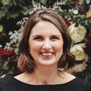 One of Melbourne's most experienced + in demand celebrants, Meriki creates professional, warm + engaging ceremonies tailored to suit every couple.