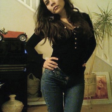 Profile Picture of Claudia (@claudia_pierce) on Twitter