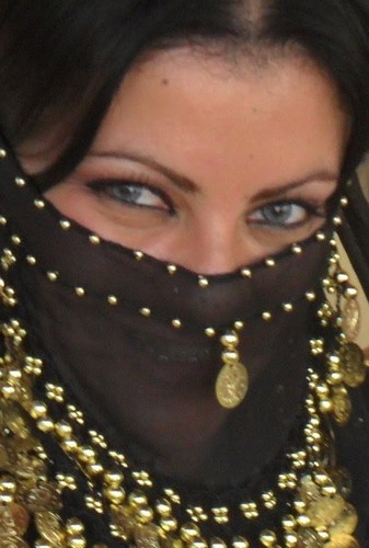 elainelakeisha's profile picture. Amo minha familia, meu marido e meu trabalho, estou aí na batalha como todos para ser feliz, faço dança do ventre e curso Direito.