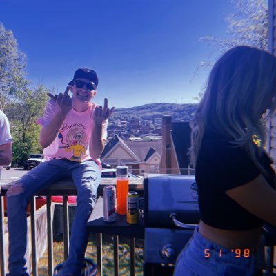 Josephtewes_'s profile picture. 