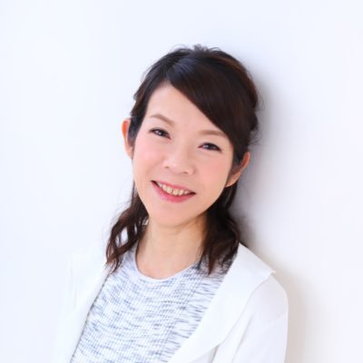 フリーランス広報&デジマ⇐宿泊業関連の広報⇐研究機関非常勤職員とフリーランス広報の複業⇐PR会社⇐サプリ・美容液の広報⇐スポーツ用品メーカー宣伝・広報・社長秘書|上級SNSマネージャー|日経xwomanアンバサダー|音大出身で時々オペラを歌います|ゆるランナー&ハイカー|マヌルネコ大好き|会津若松市出身|横浜⇔九州