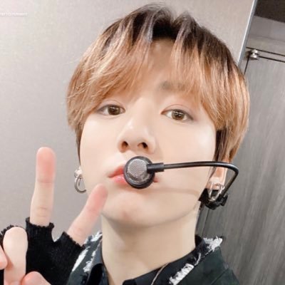P0UTYLELE's profile picture. ͏͏ ͏͏͏ ͏͏͏ ͏͏͏͏ ★ thinking about chenle 24/7...💭