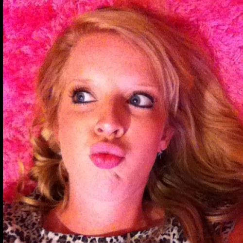 Anna Hensley (@annaboo22) | Twitter