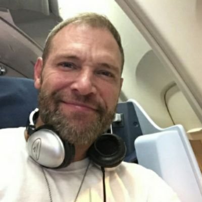 looking for serious woman that will show me love and take good care of my son