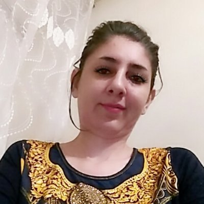 parisa40478795's profile picture. 