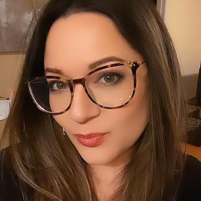 Boston-DC. Public Health. PR. Lover of puppies & hockey. Violently pro-choice. She/Her #IStandwithPP #WereNotGoingBack. 🪷 I polish up real nice. Posts my own
