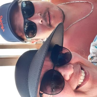 estherzinhamore's profile picture. 