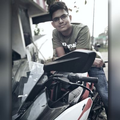 Roshan__71's profile picture. Computer Engineering Student