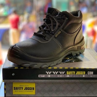 HashmarkR's profile picture. Safey&hardware dealers.