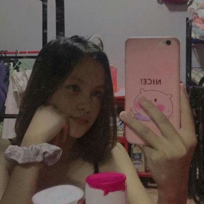 Diaaaaanne3's profile picture. 