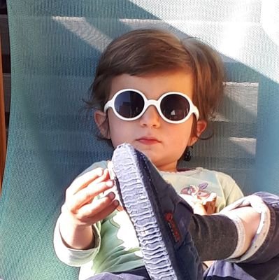 ClaCuvelier's profile picture. Maître de conférences en droit public UPEC