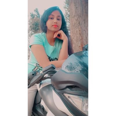 AyeshaS50343427's profile picture. India🇮🇳
Bolpur santiniketan ❤