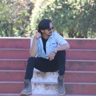 Deniss97096092's profile picture. 