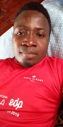 ZachariaPraygod's profile picture. maths and Physics