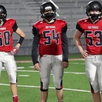 Sun Prairie ‘23 | C/NG | 6’1” 210 lbs | 4.0 GPA