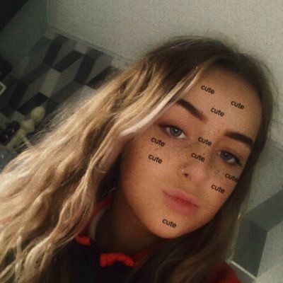 ChleLeeLawless1's profile picture. 