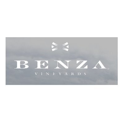 Based 35 minutes from downtown Portland, Benza Vineyards crafts premium Oregon Pinot Noir, Chardonnay, Pinot Gris and Sparkling Wines from our estate vineyard.