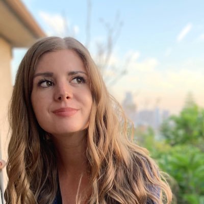 shell_orsi's profile picture. poet/writer | @USC_CWPhD