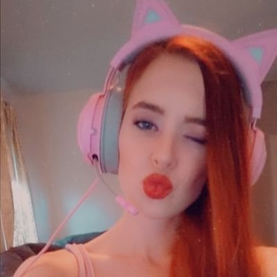 Hi my sweet friends!! I am new to streaming, but so far I am having so much fun!! I mostly stream Sea of Thieves and Dead by Daylight. Hope to see you there!💖