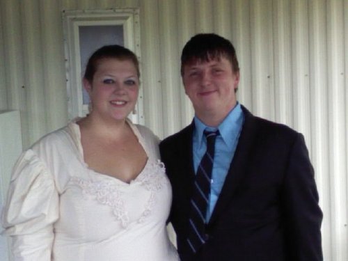 deeds_stacy's profile picture. Husband and I have been married for 6 happy years and are having our first baby! Couldn't be more happy to have the best and most loving husband ever!