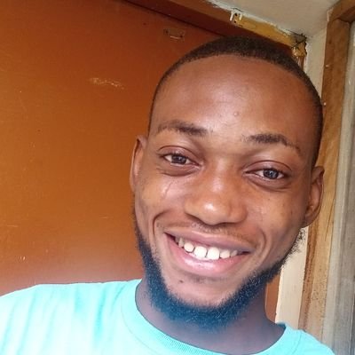 sadimzy's profile picture. 