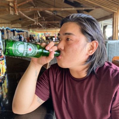 askmehow15's profile picture. 