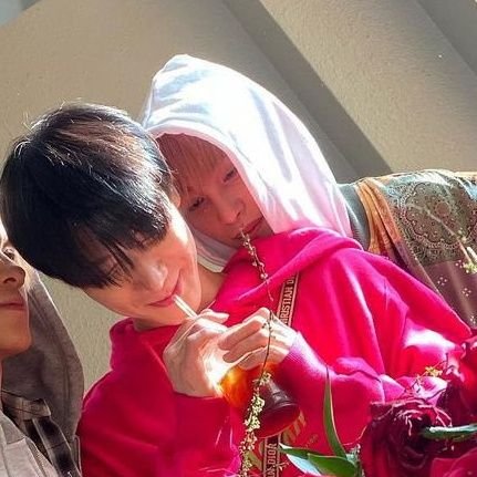 ALL about TenYang's relationship🌹
Please support me and these boys~
(ex username: TenYang_Couple)
