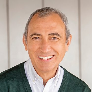 carloselem's profile picture. Consultor de branding