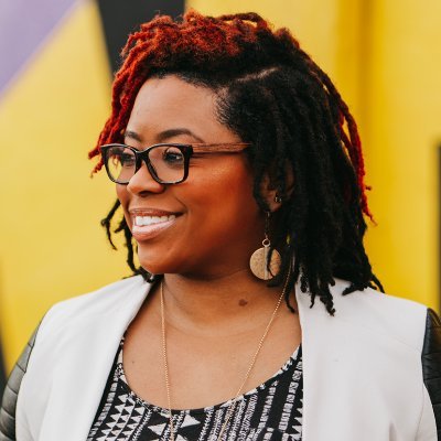 Just an ordinary business owner trying to make a change in my community. Graphic Design | Instructional Design | Creative Direction | Mentor @welive2create