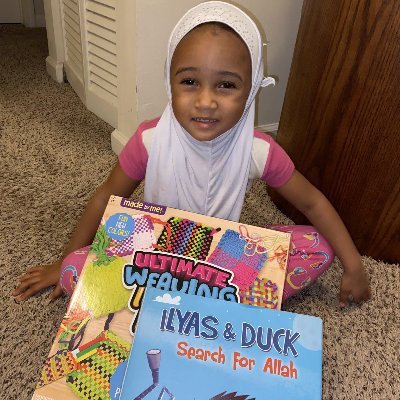 A U.S.-based nonprofit providing Eid gifts to the children of incarcerated Muslims, plus high quality books for inmates with underserviced prison libraries.