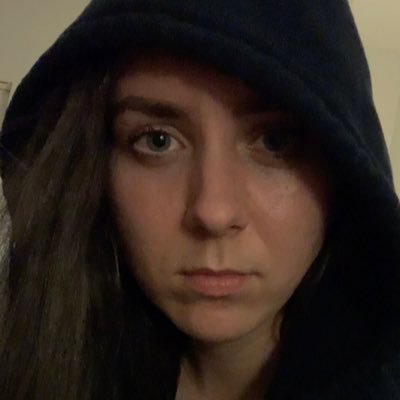 KarolaCouturier's profile picture. ✌🏼🤟