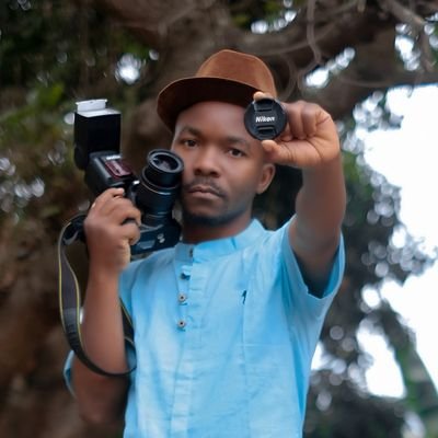 I'm a Portrait, Fashion, Beauty Photographer and Retoucher.📸 @SimbaSCTanzania