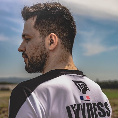 LyyyressTFT Profile Picture