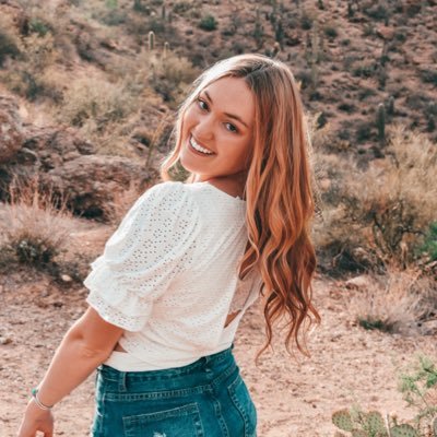 summmgrace's profile picture. Bear down • Stay humble amigos 🌵