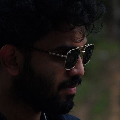 ⚡️ Reimagining your digital possibilities with Joyboy
💼 Co -Founder & CTO of @joyboy_ae
📺 https://t.co/J61tJgNpDy