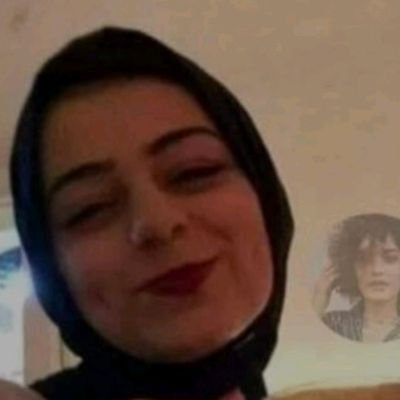 Deema22547271's profile picture. ‏إمضِ أيها العمر فأنا لا أهابك لأنني لن أدع روحي تهرم وتشيخ.....، 🖤