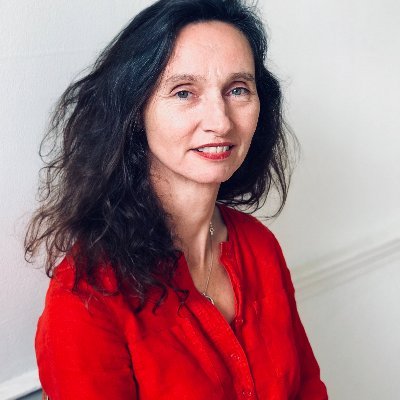 Director of The Arts Council / An Chomhairle Ealaíon @artscouncil_ie https://t.co/joV68Ob53C 

Profile pic credit: Towards the Cross by Dominic Turner