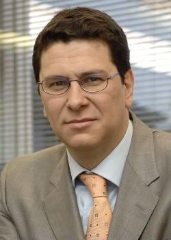 Asesor en estrategias de comunicación. La pregunta es: qué harás a partir de mañana?