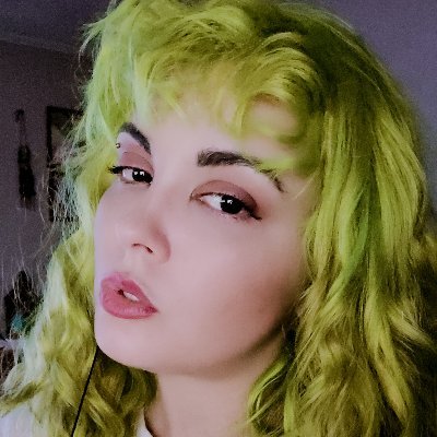 👽🌵🛸
Believer. Cat Lady. Master of None. Twitch Streamer w/ the Dark Forest Community.
Instagram: https://t.co/kAhcPF7ncE